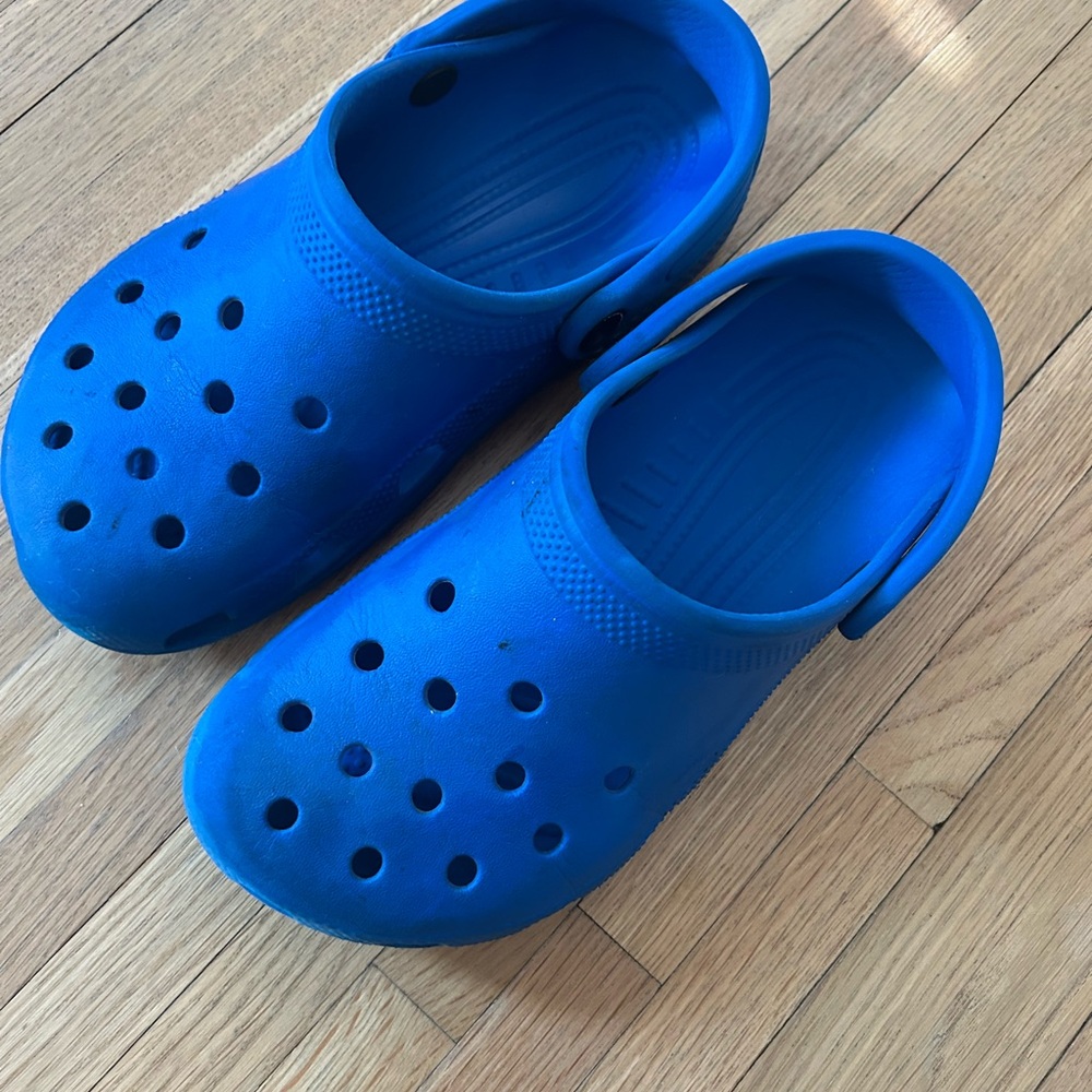 CROCS Kids Royal Blue Classic Clogs with Heel Strap